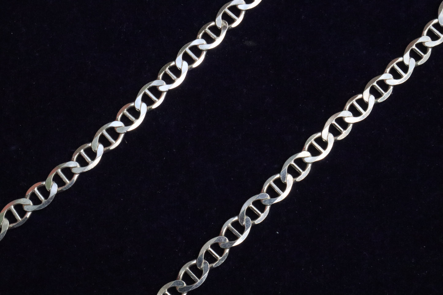 Silver Connected Curbs Chain fro Men - Zubee Silver
