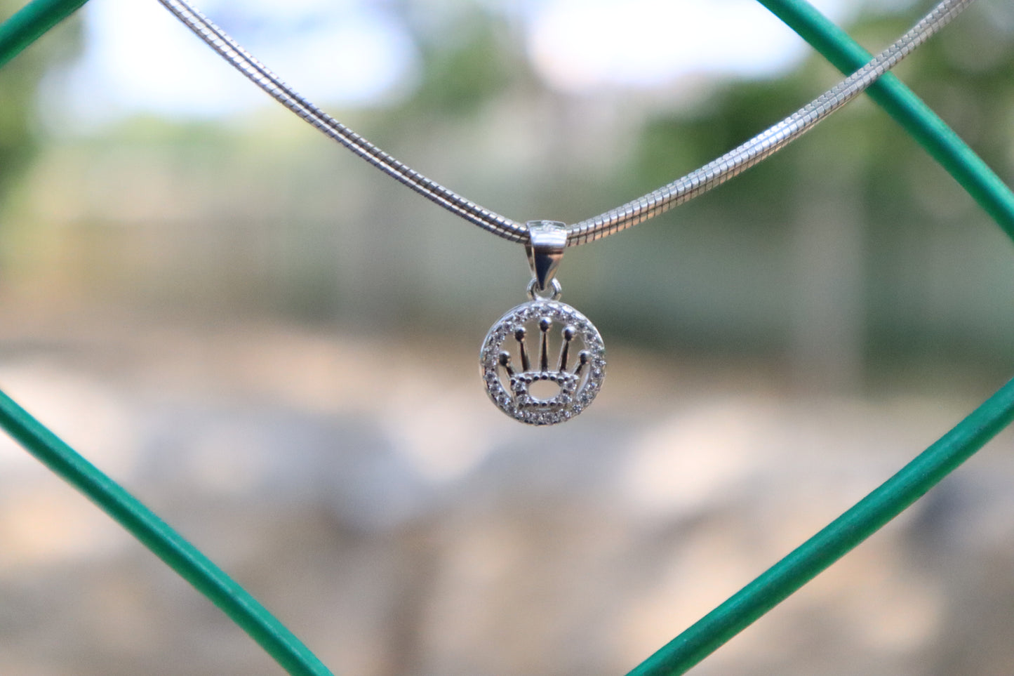 925 Sterling Silver Crown Pendant Chain - Regal Jewelry for a Touch of Sophistication