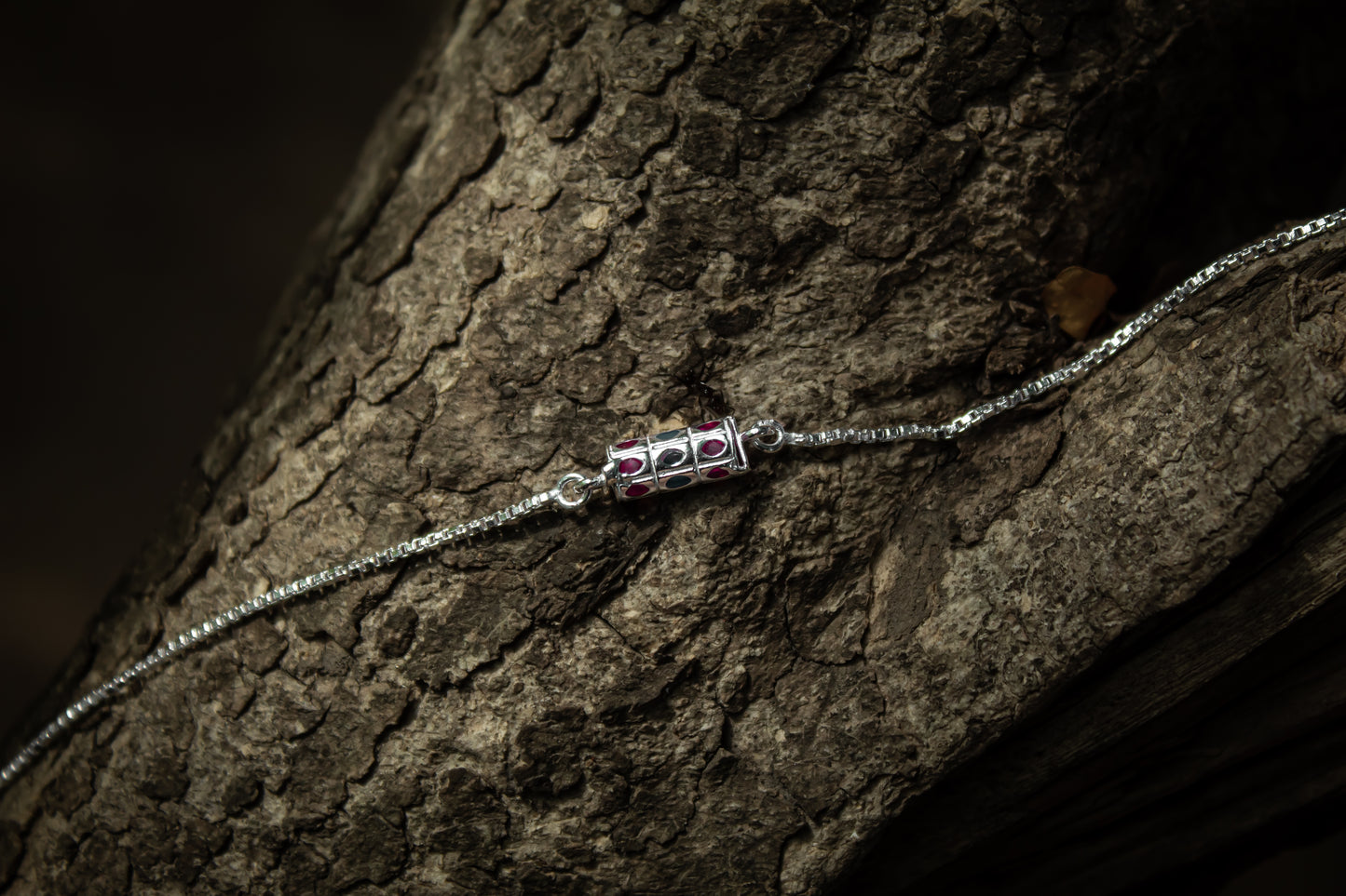 925 Sterling Silver Rakhi Coloured Pillar Rakhi