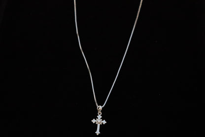 Holy Cross Pendant with chain