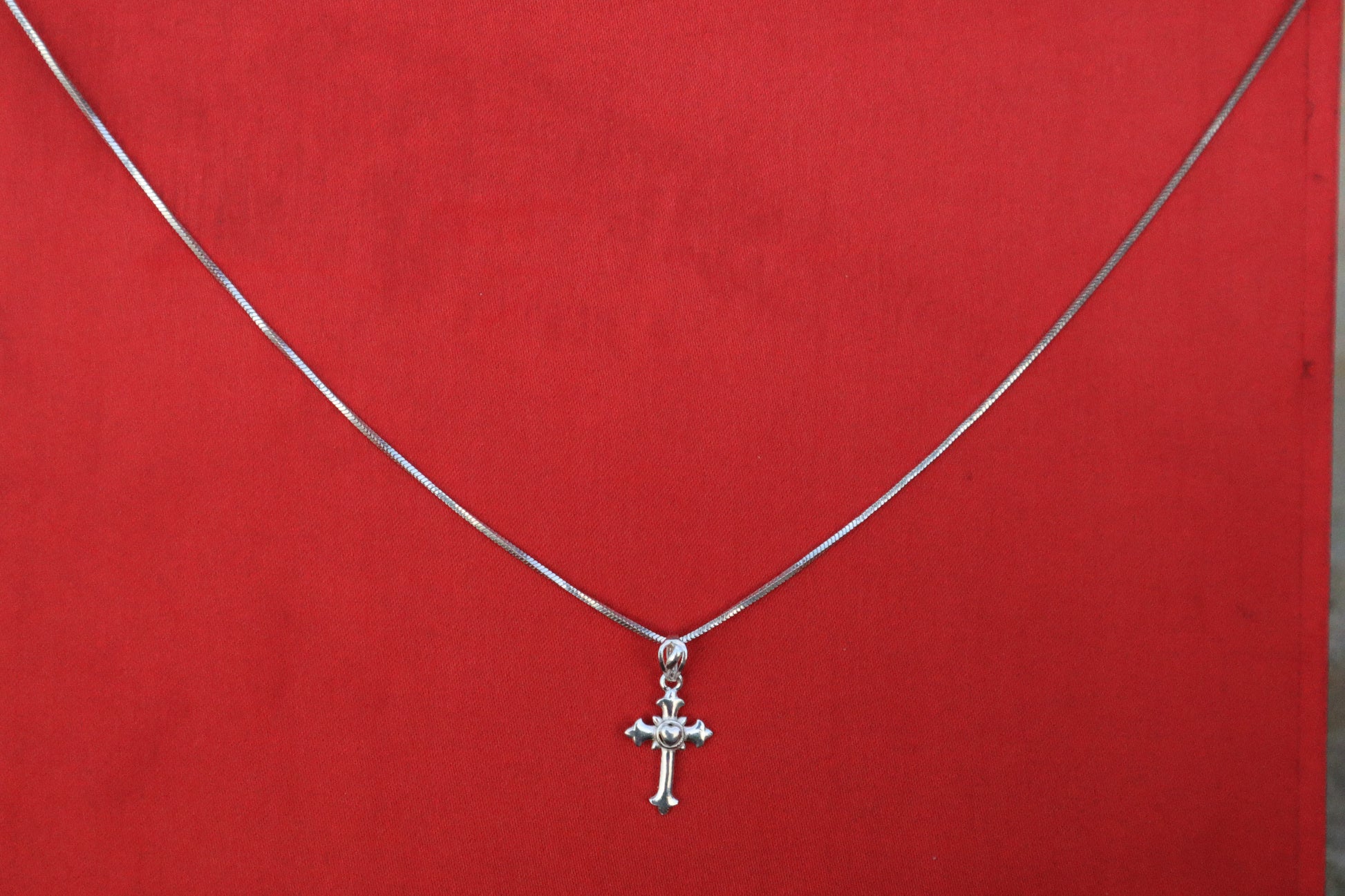 925 Silver Holy Cross Pendant with Chain