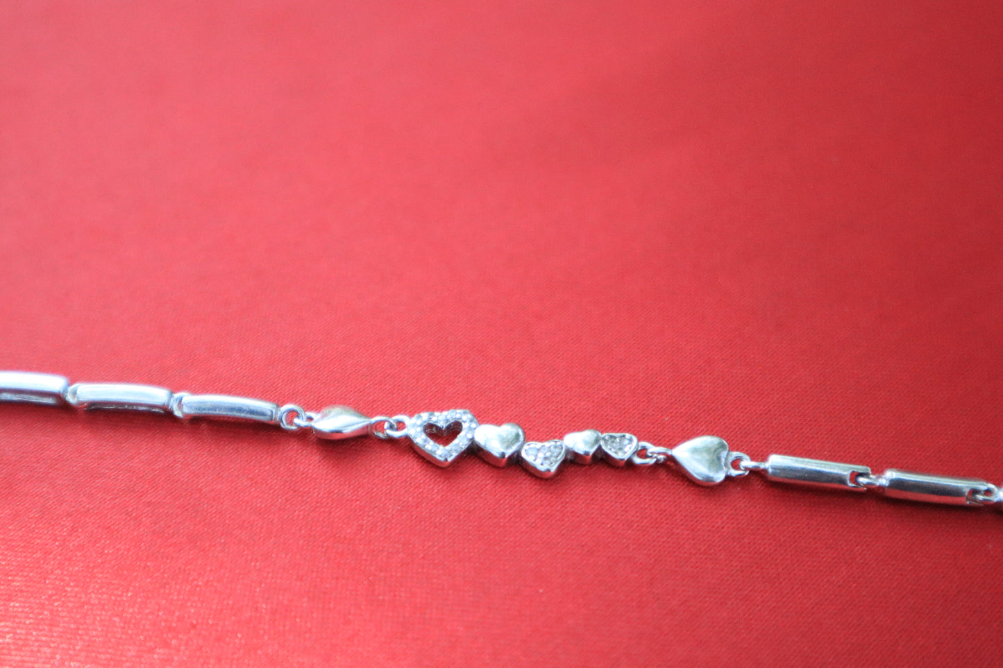 Elegant Silver Heart Bracelet - Zubee Silver