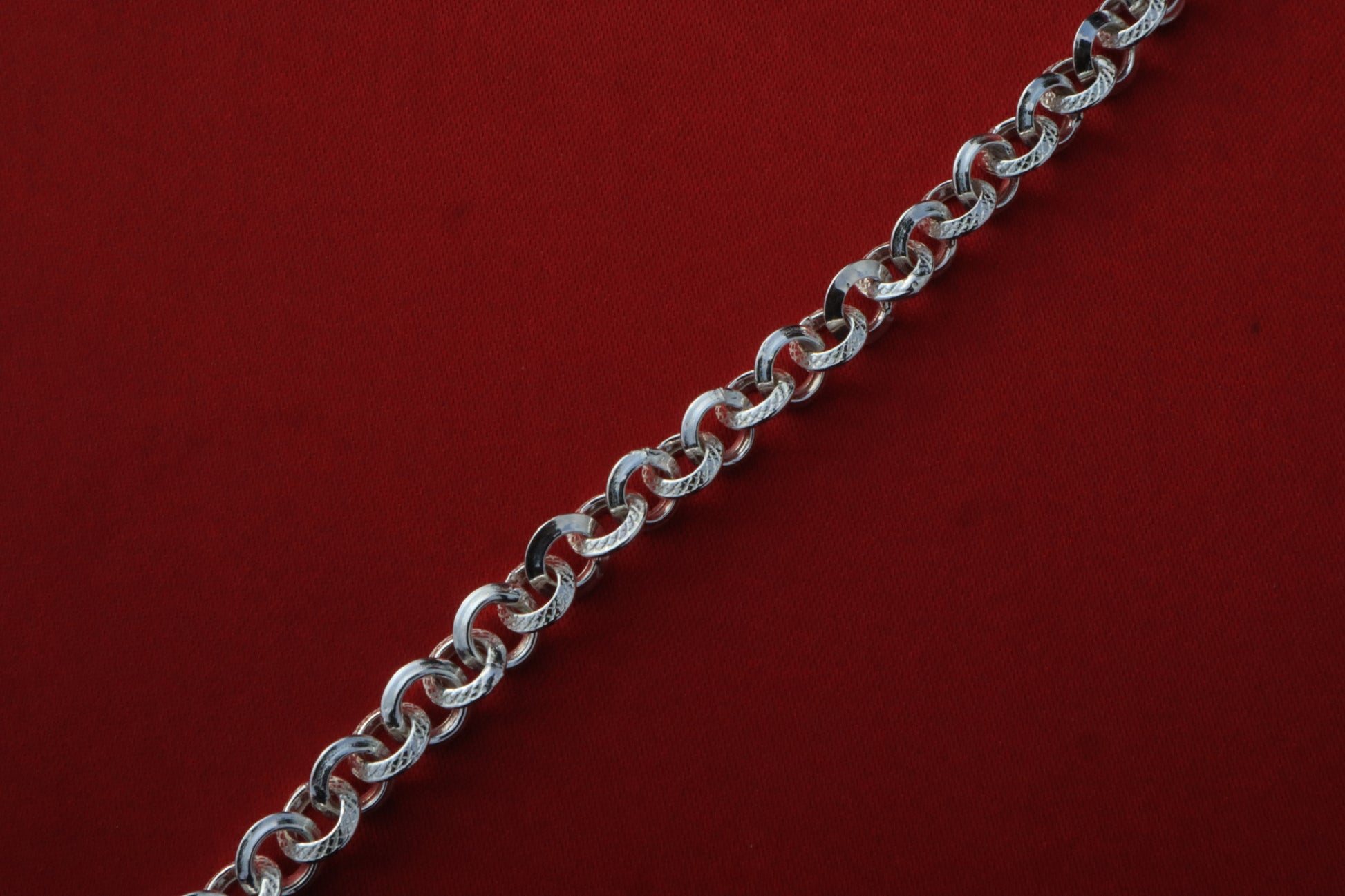 925 Silver Custer Circle Bracelet