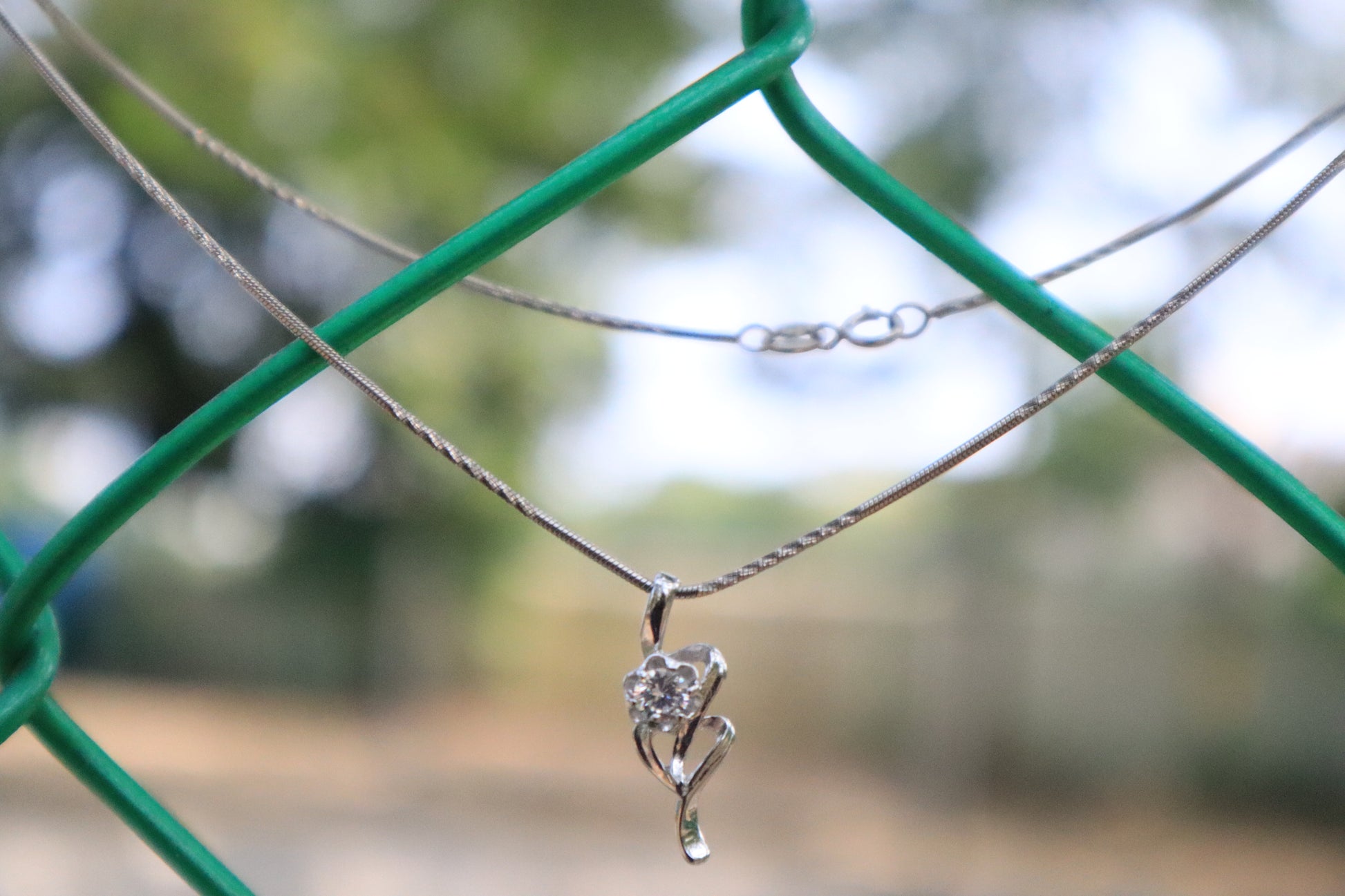 Sterling Silver Single White Stone Pendant with Chain