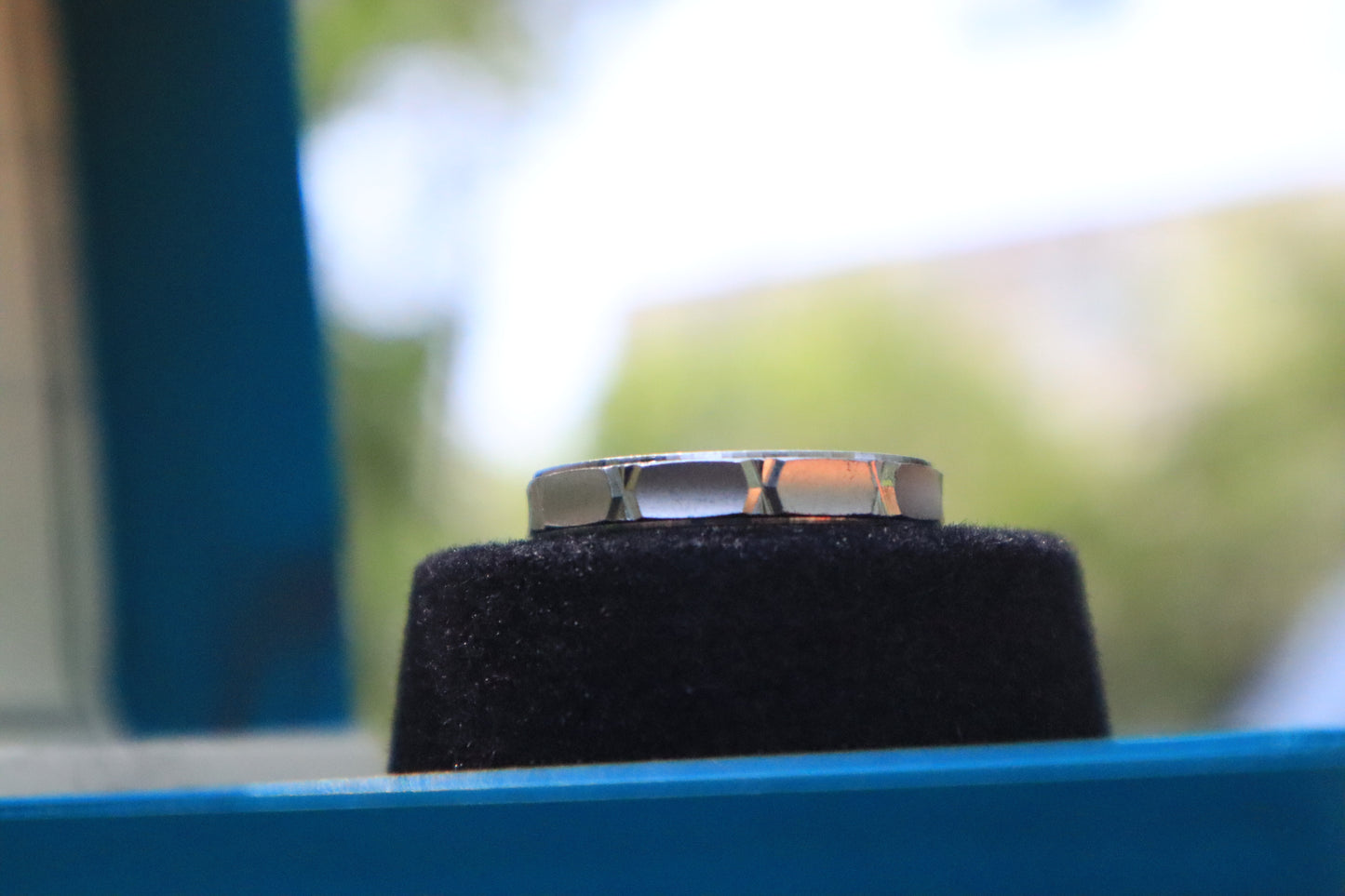 925 Silver Box Cut Plain Ring - Zubee Silver