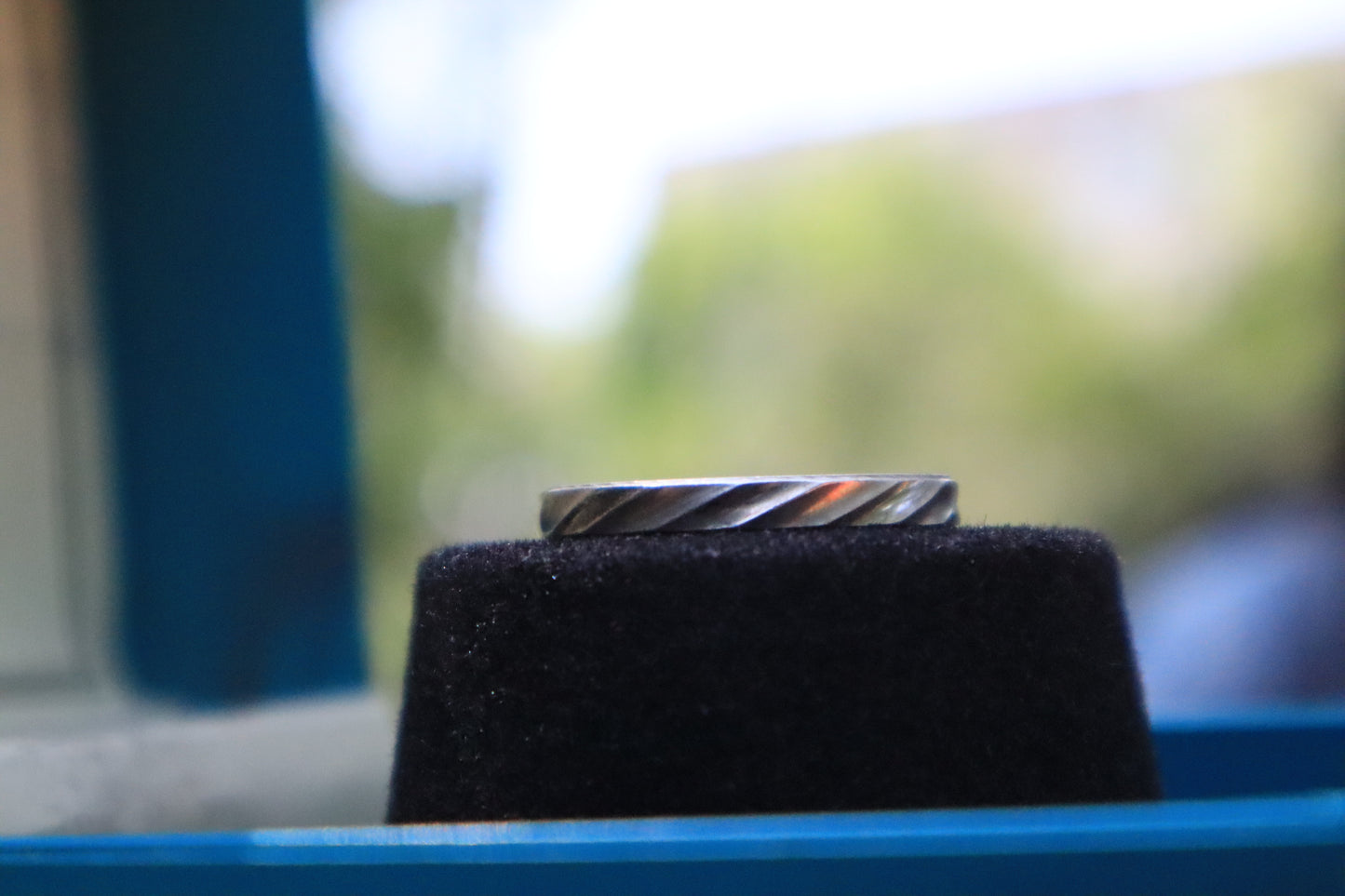 925 Silver Cross Cut Ring