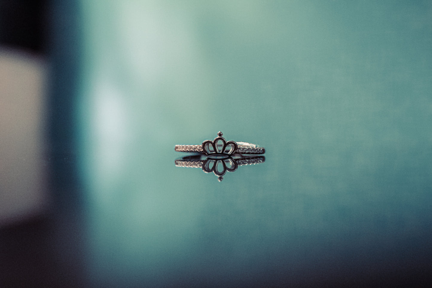 925 Sterling Silver Crown Ring - Zubee Silver