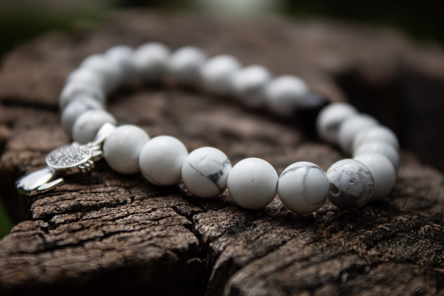 925 Sterling Silver White Stone Beads With Snow Bell Charm Adjustable Bracelet - Cat Lover| Zubee Silver