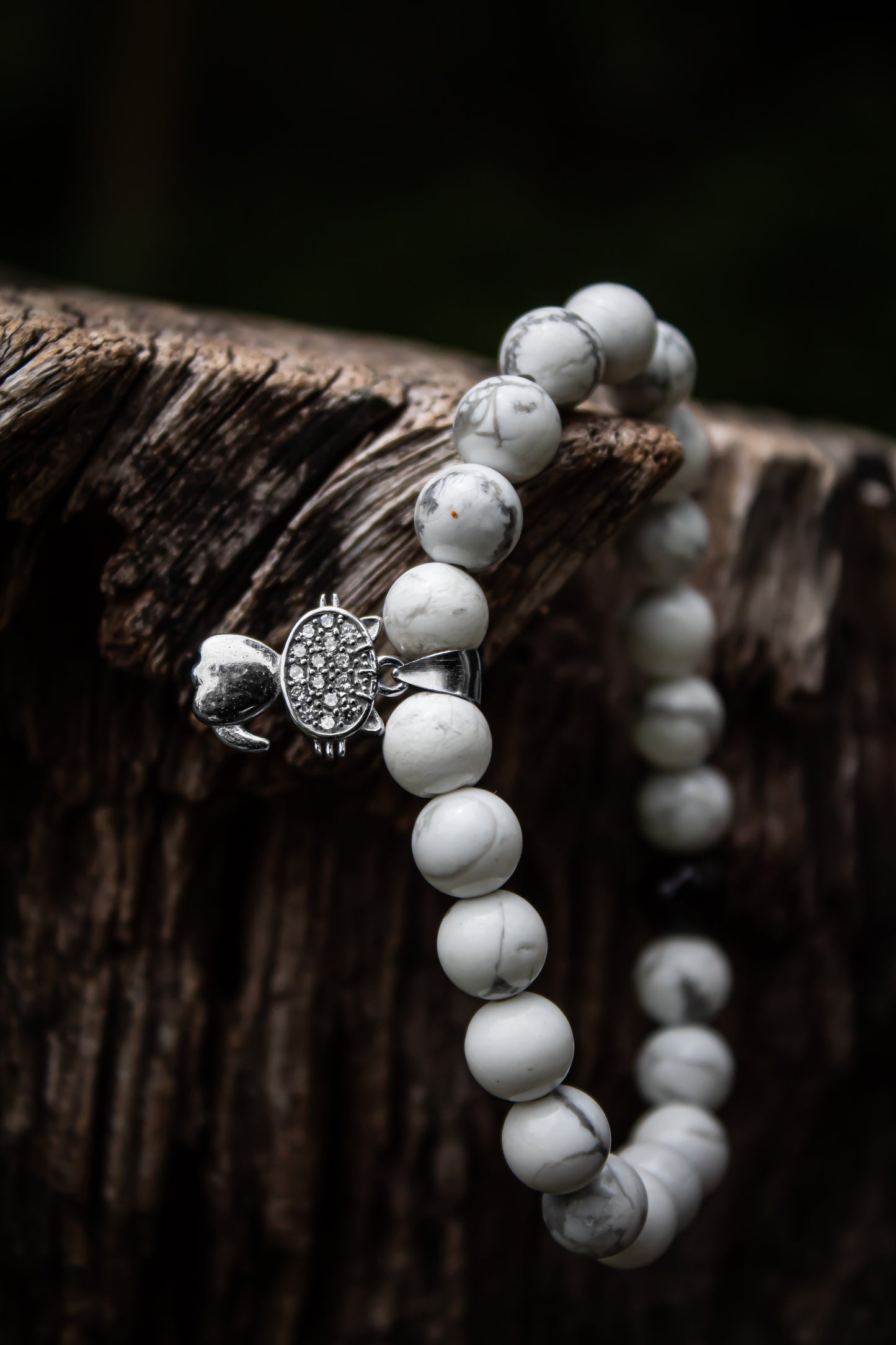925 Sterling Silver White Stone Beads With Snow Bell Charm Adjustable Bracelet - Cat Lover| Zubee Silver