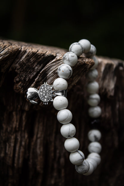 925 Sterling Silver White Stone Beads With Snow Bell Charm Adjustable Bracelet - Cat Lover| Zubee Silver