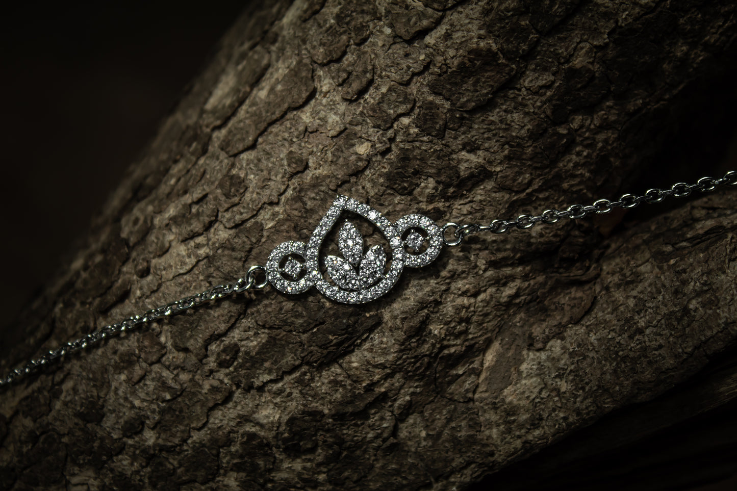 925 Sterling Silver Rakhi Tri-leaf Rakhi